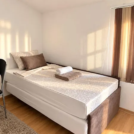 Neretva Apartamento *